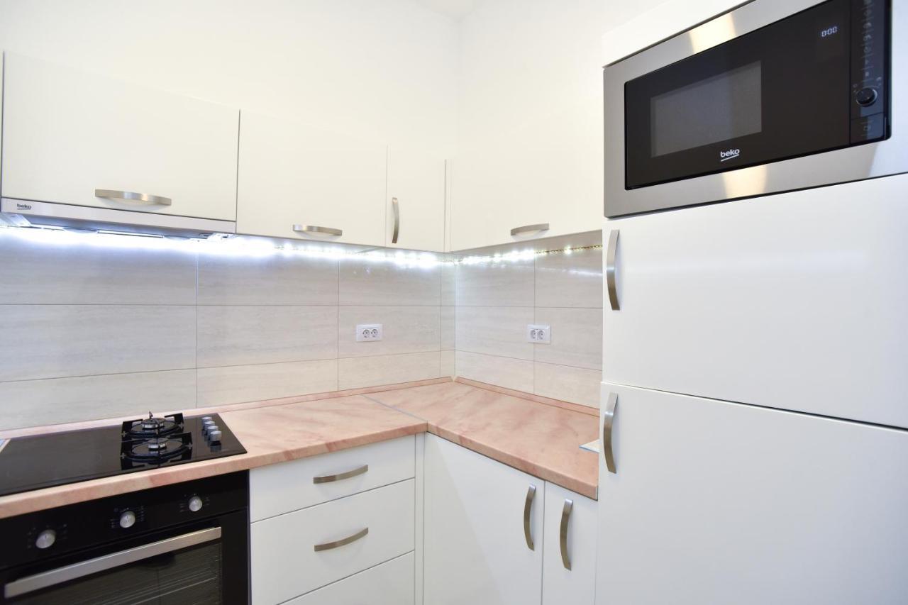 Barbeta Accommodation بودفا المظهر الخارجي الصورة